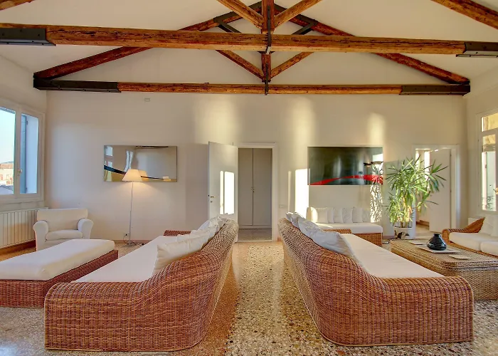 Patrizio Panoramic View *