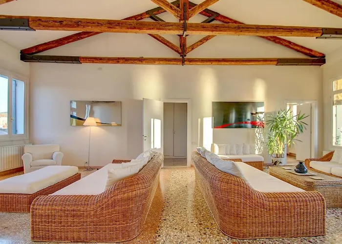 Patrizio Panoramic View البندقية